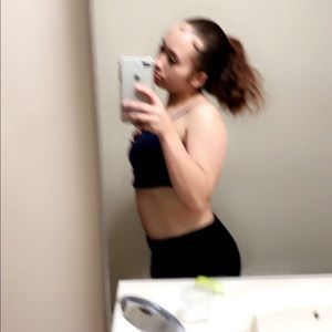 Meet your Posher, Michaela